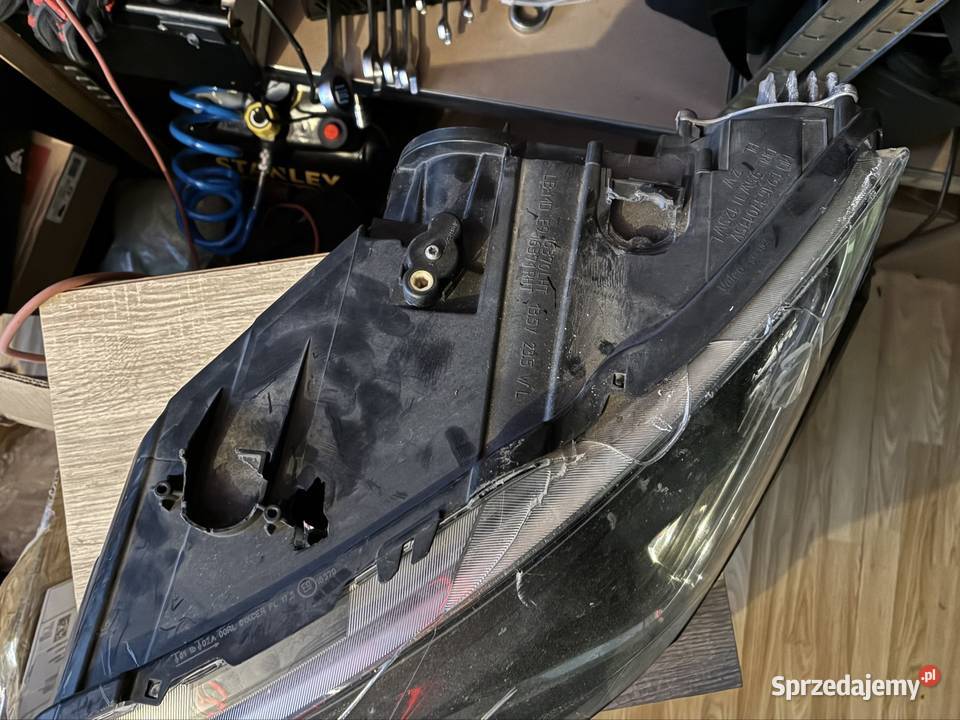 Lampa reflektor prawy przód Seat Leon III 3 FR Sokołów Podlaski