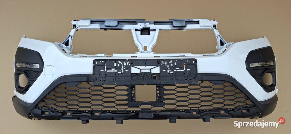 DACIA SANDERO III STEPWAY ZDERZAK PRZÓD PRZEDNI Bieleń