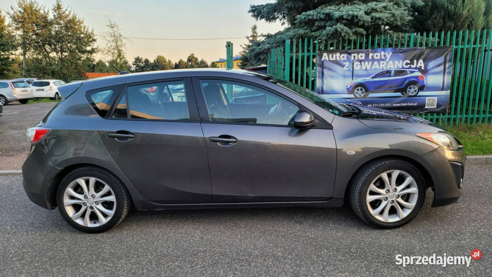 Mazda 3 na raty 750 bez BIK KRD FastCars II lakier metallic Kraków sprzedam