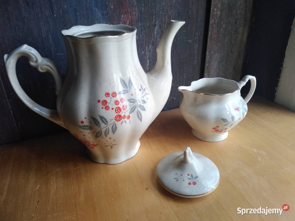 Porcelana Chodzież dzbanek i mlecznik zabytek