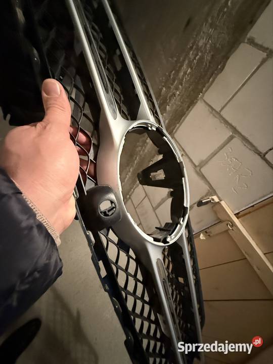 Grill atrapa kamera chłodnicy zderzaka Mercedes Chełm sprzedam