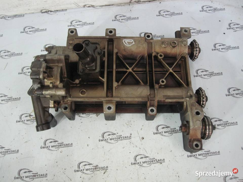 MERCEDES W212 12r 18 B CGI 271860 184 pompa