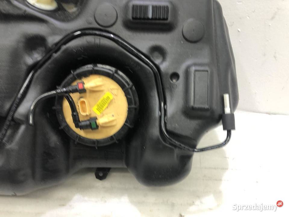 BAK PALIWA 8V519002AA FORD FIESTA MK7 16TDCI 5D Zbiorniki wielkopolskie