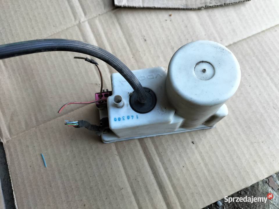 AUDI 80B4 80 B4 POMPKA CENTRALNEGO ZAMKA Kamień-Kolonia sprzedam