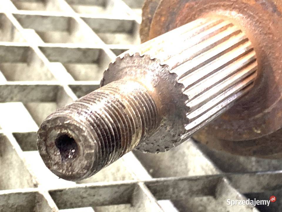 PÓŁOŚ LEWY PRZÓD RENAULT LAGUNA III 20 131 0715 podkarpackie