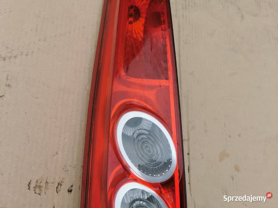 Lampa tył lewa Ford fiesta mk6 lift 3D 3 drzwi Oświetlenie Sieraków