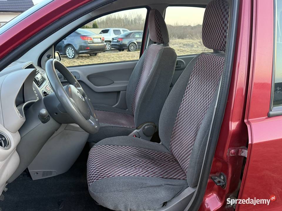 Fiat Panda 11 2004 1 właść Salon Polska Panda