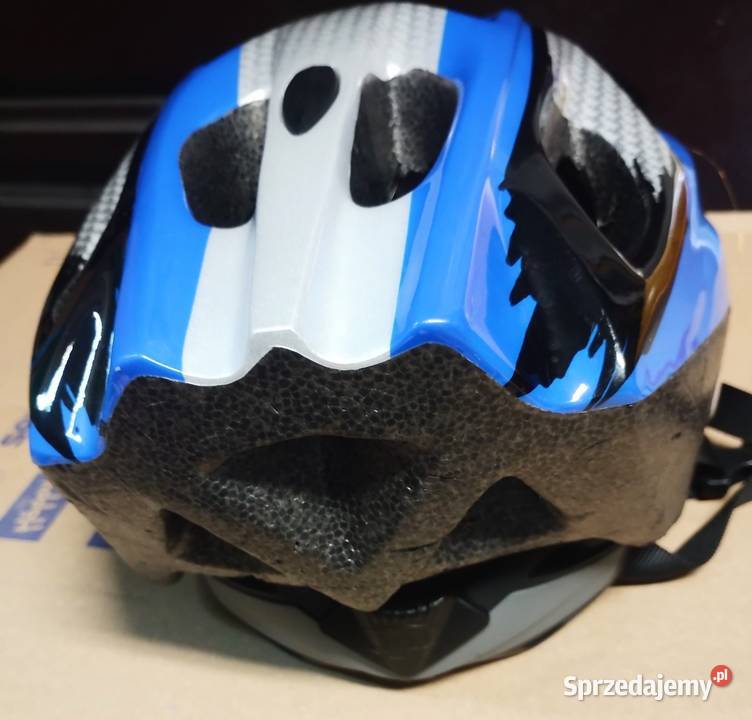 Markowy kask rowerowy Bell Striker 5057 Wąbrzeźno