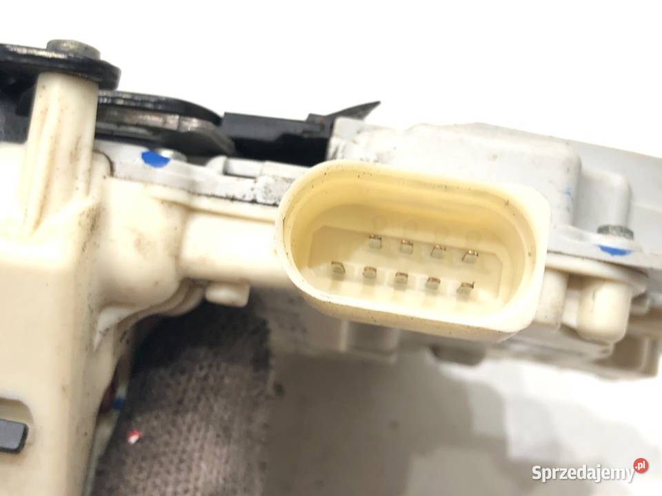 ZAMEK DRZWI LEWY PRZÓD AUDI A4 B7 Kombi