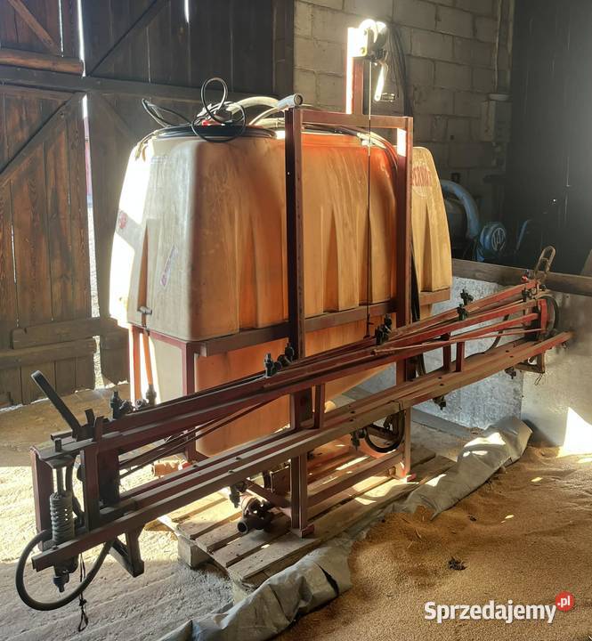 Opryskiwacz Bury Perkoz 600l belka 12m pompa nieuszkodzony Łopata