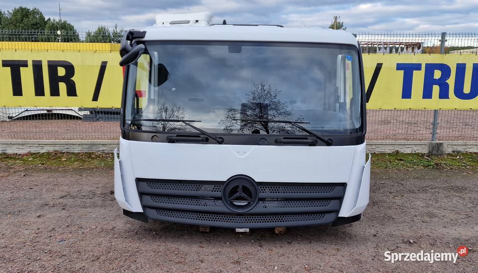 MERCEDES ATEGO KABINA Z WYPOSAŻENIEM NOWA części blacharskie Bieleń sprzedam