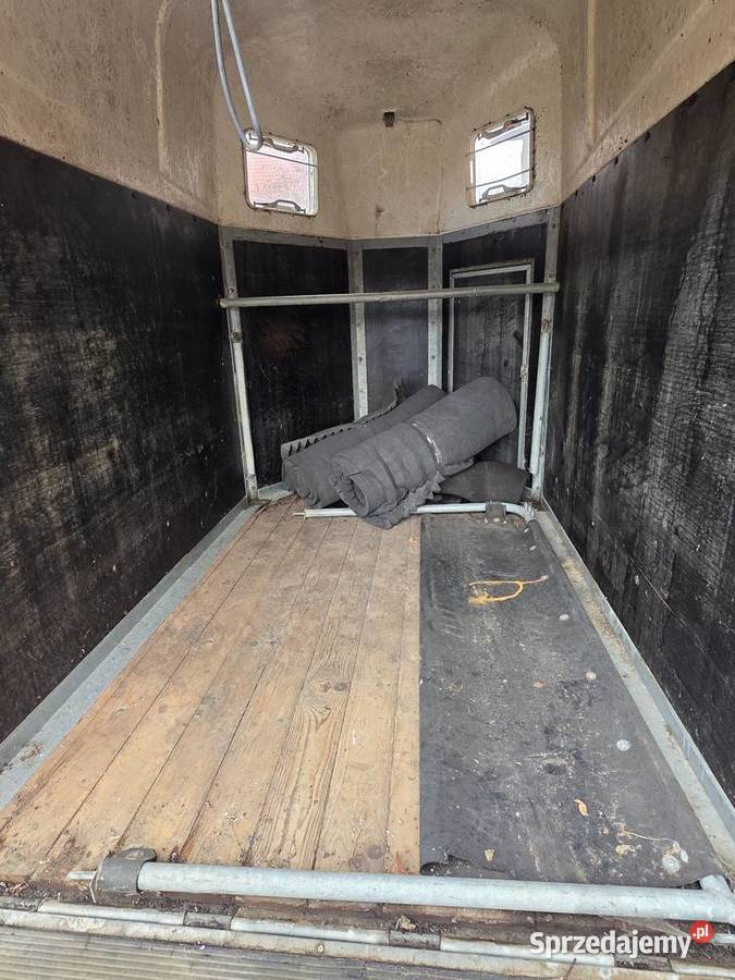 Zabudowa Koniowózka Przyczepka Samochodowa