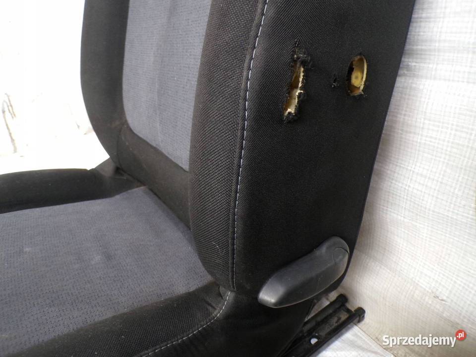 FOTEL LEWY KIEROWCY RENAULT TRAFIC III OPEL osobowe