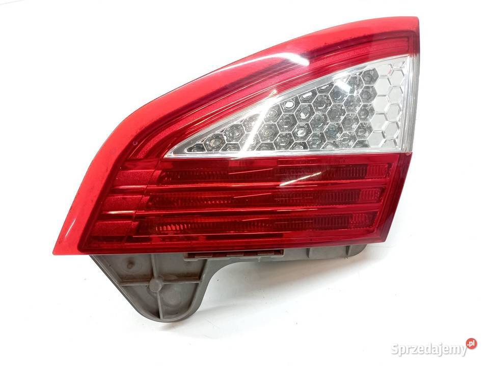 LAMPA TYŁ W KLAPĘ PRAWA 5D HB Ford Mondeo Mk4 osobowe sprzedam