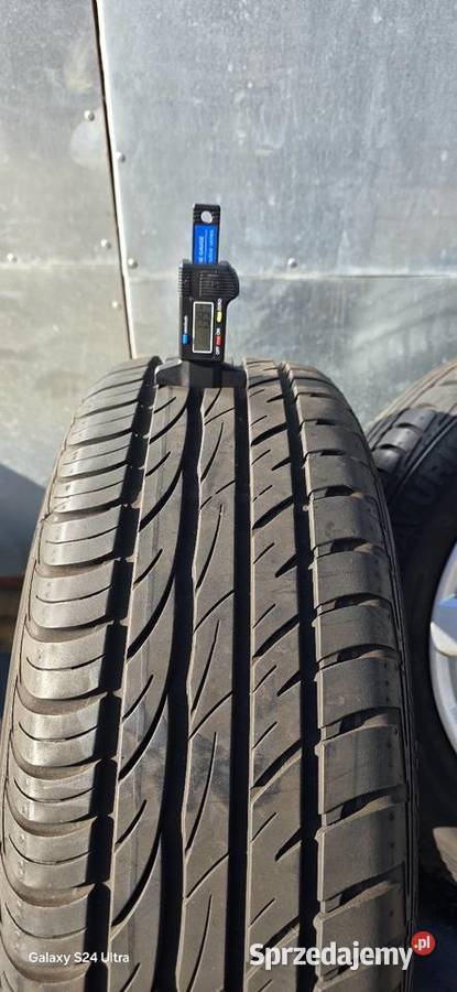 Koła 16 z oponami letnimi 20560 R16 śląskie