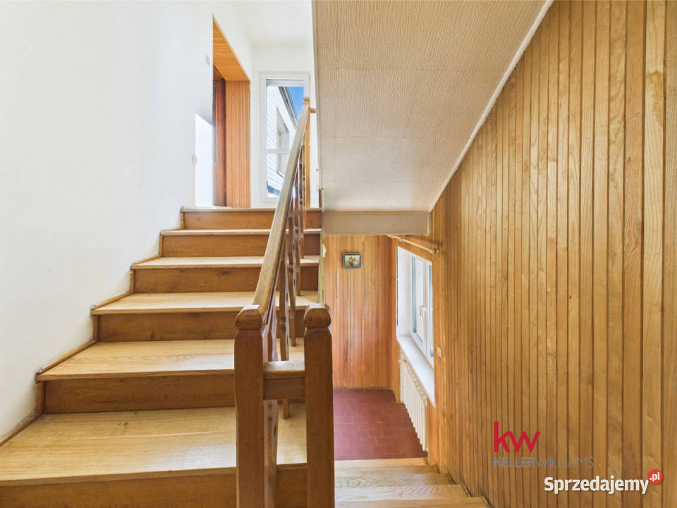 Dom wolnostojący Cieszyce 34915m2 Liczba pokoi 8 sprzedam