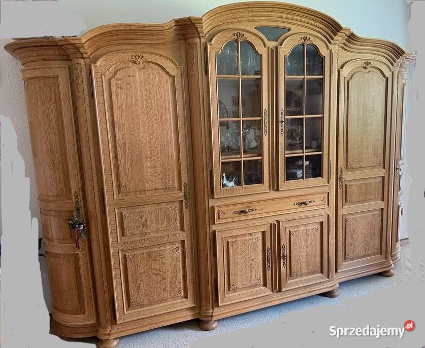 Piękny kredens z drewna dębowego witryna sprzedam