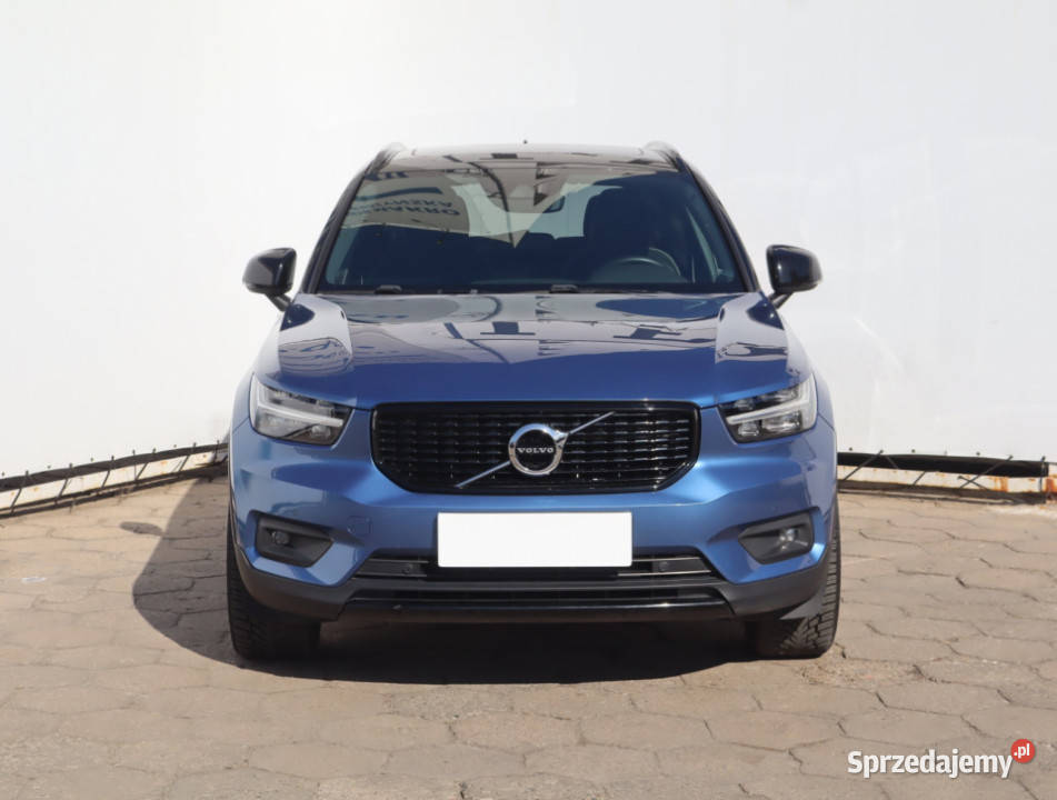 Volvo XC40 D4 AWD Łódź
