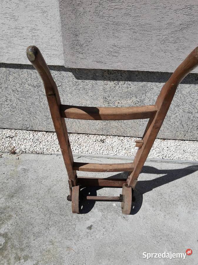 Wzek transportowy przedwojenny lata 2030 Kraków