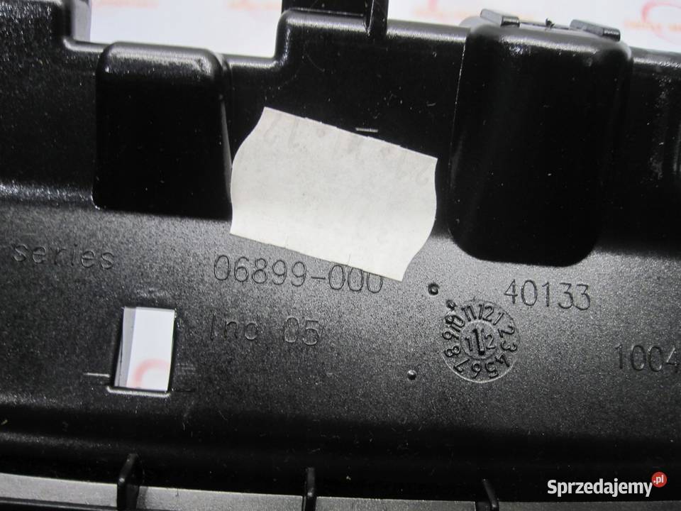 FORD B FIESTA 12r ramka osłona radia osobowe Kielce sprzedam