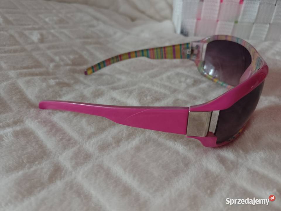 Różowe okulary przeciwsłoneczne z Madrytu Top Kraków