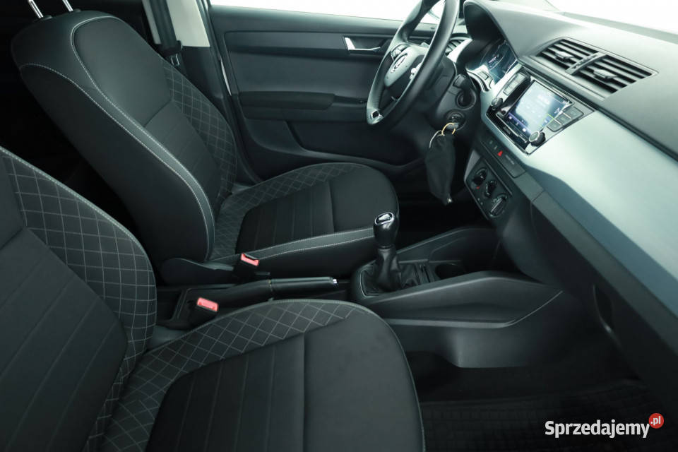 Skoda Fabia 10 TSI komputer pokładowy