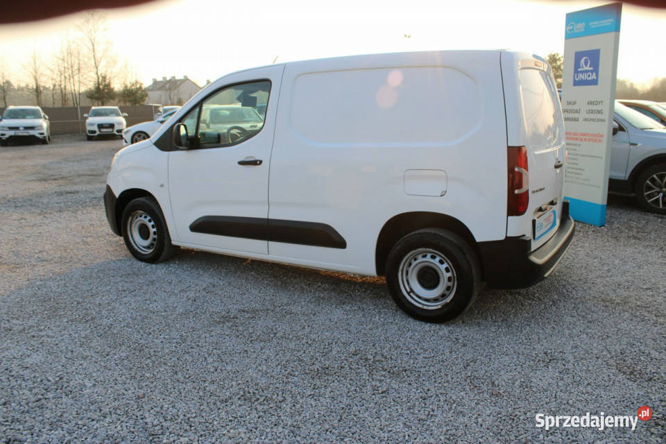 Citroen Berlingo 15 BlueHDi M Club Kamera Fvat tempomat Warszawa sprzedam