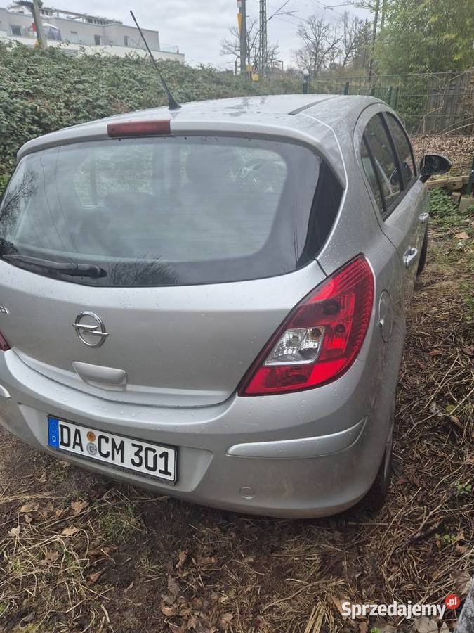 Opel Corsa 12 benzyna 2011 4 drzwi Nowy Sącz