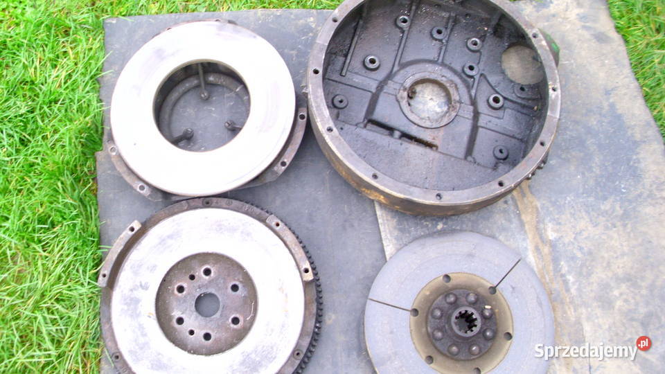 Sprzedam pozostałości ciągniku esa śląskie