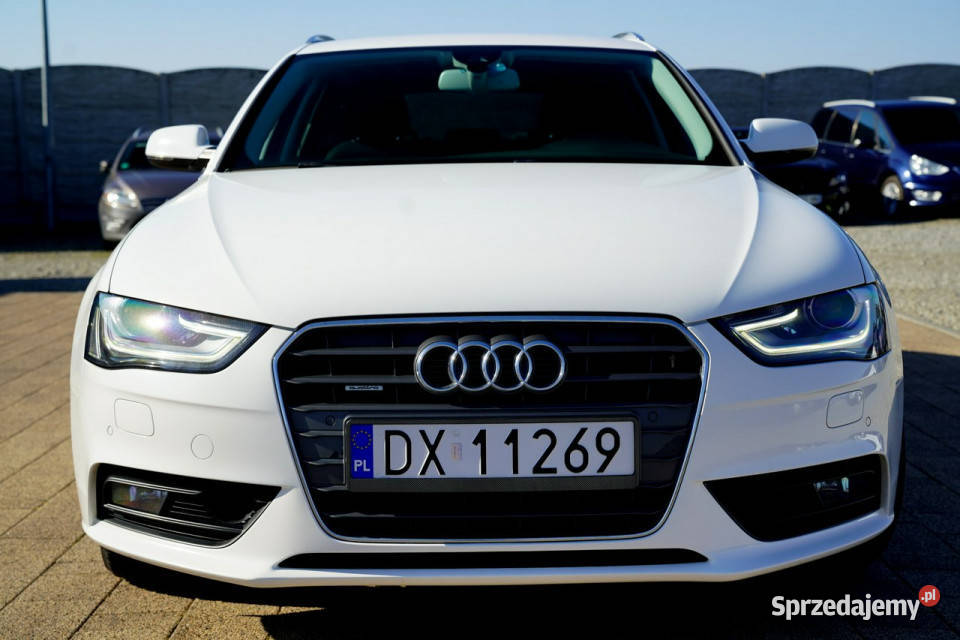Audi A4 QUATTRO bixenonled NAWI grzane fotele A4 opolskie sprzedam