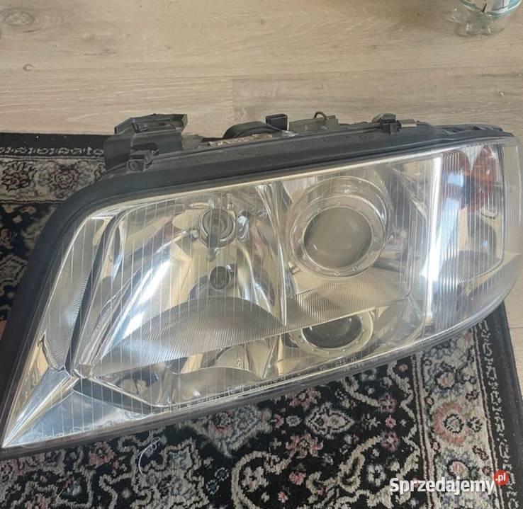 A6 B5 4b lampy prawa i lewa xenon made in Braciejowa
