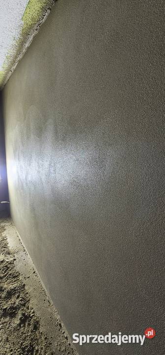 Tynki maszynowe cementowo wapienne I gipsowe usługi budowlane