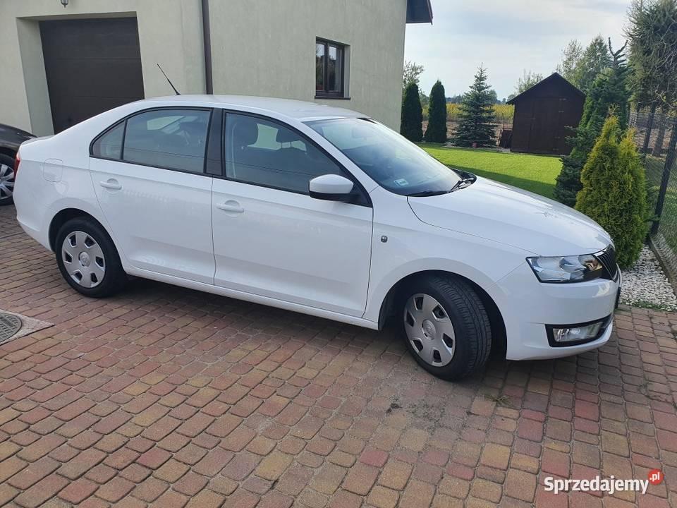 Skoda Rapid 12 105 kupiony w polskim salonie Serock sprzedam