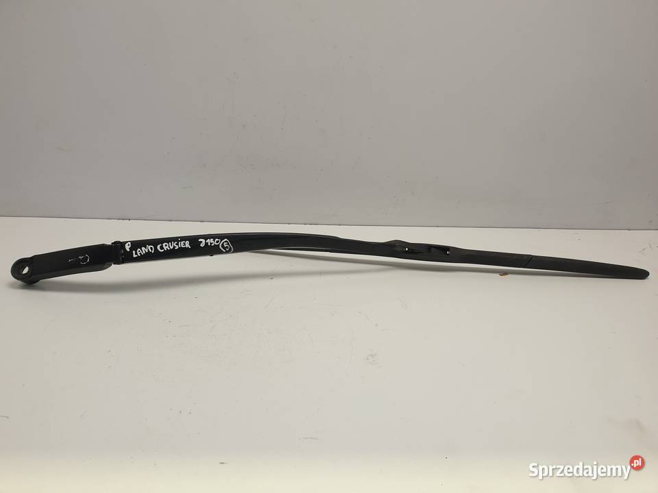 Toyota Land Cruiser 150 PRAWA RAMIE WYCIERACZKI