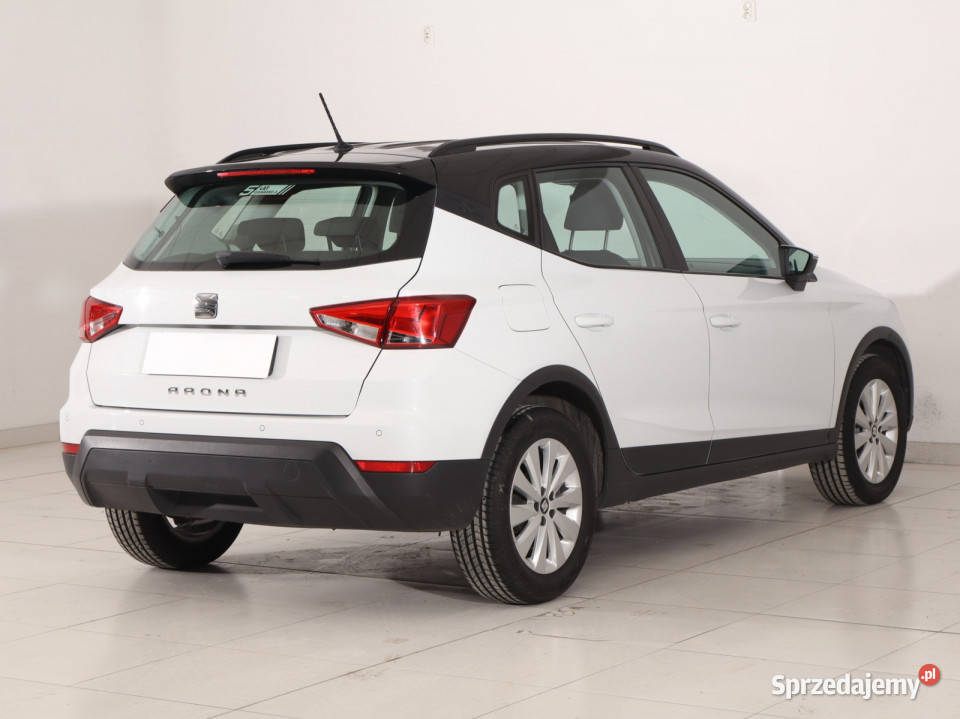 Seat Arona 10 TSI benzyna Arona
