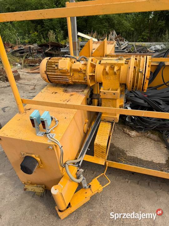 Suwnica GZUT SA o udźwigu 5 ton rozpiętość mostu Pozostałe łódzkie Niechcice