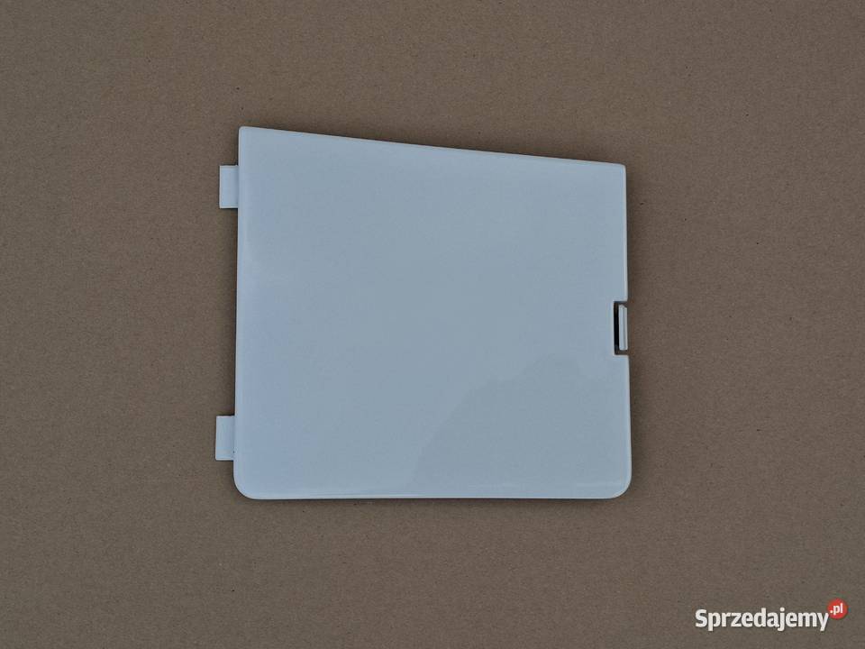 IVECO SWAY ZAŚLEPKA WNĘKI STOPNIA DOLNEGO Bieleń