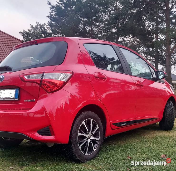 Toyota Yaris III lift hybryda 2018 Nowe Żukowice