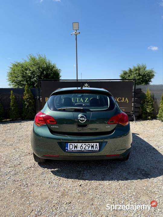 Opel Astra J 17 CDTI 110 2010r 264 Gwarancja na