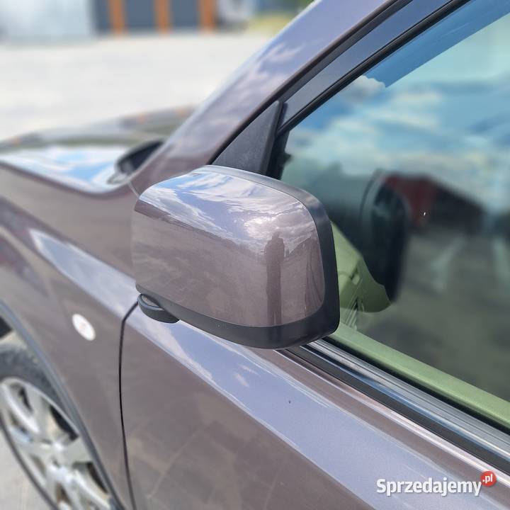 SPRZEDAM Nisan xtrial 44 benzyna 2500 lpg isofix sprzedam