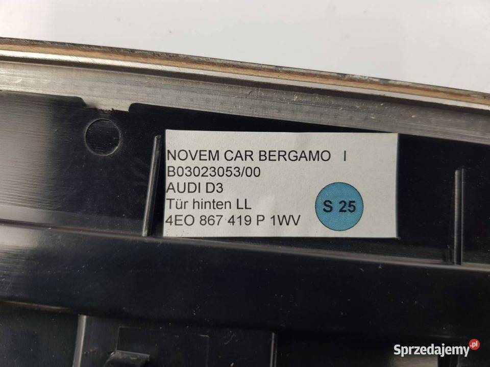 DEKOR LISTWY 4E0867409P AUDI A8 D3 LIFT osobowe Lipno