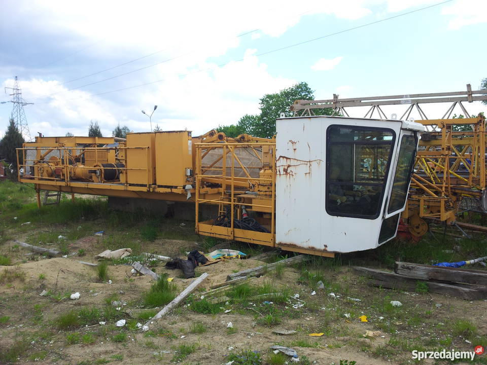 żuraw wieżowy Liebherr 71 ec lubelskie Janów Lubelski