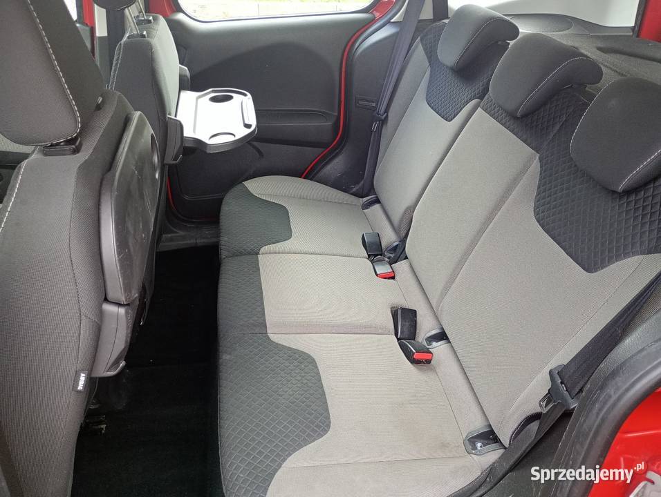 Ford Tourneo Courier 15TDCI salon Polska FV23 centralny zamek Rzeszów