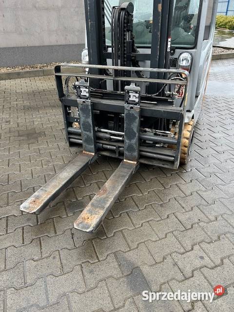 Pozycjoner przesuw bocznywysuw wideł Osprzęt roboczy Andrychów