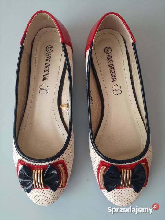 Damskie buty balerinki Dębica