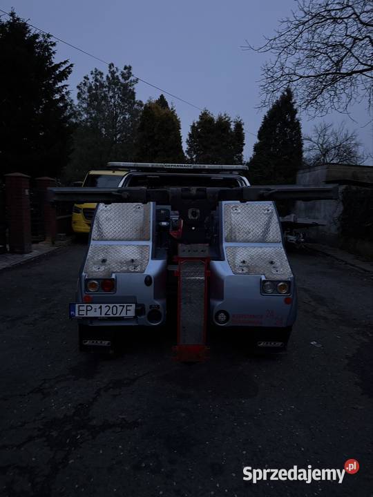 Pomoc Drogowa Holownik laweta Jige