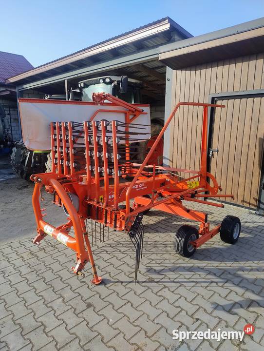 Sprzedam zgrabiarke kuhn Jaświły sprzedam