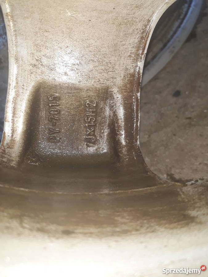 Felgi aluminiowe 15 rozstaw śrub 1143 Jawor