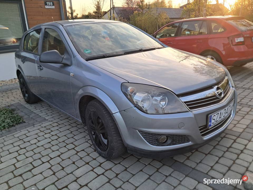 Opel Astra 2009 14 Zadbany Zawiercie