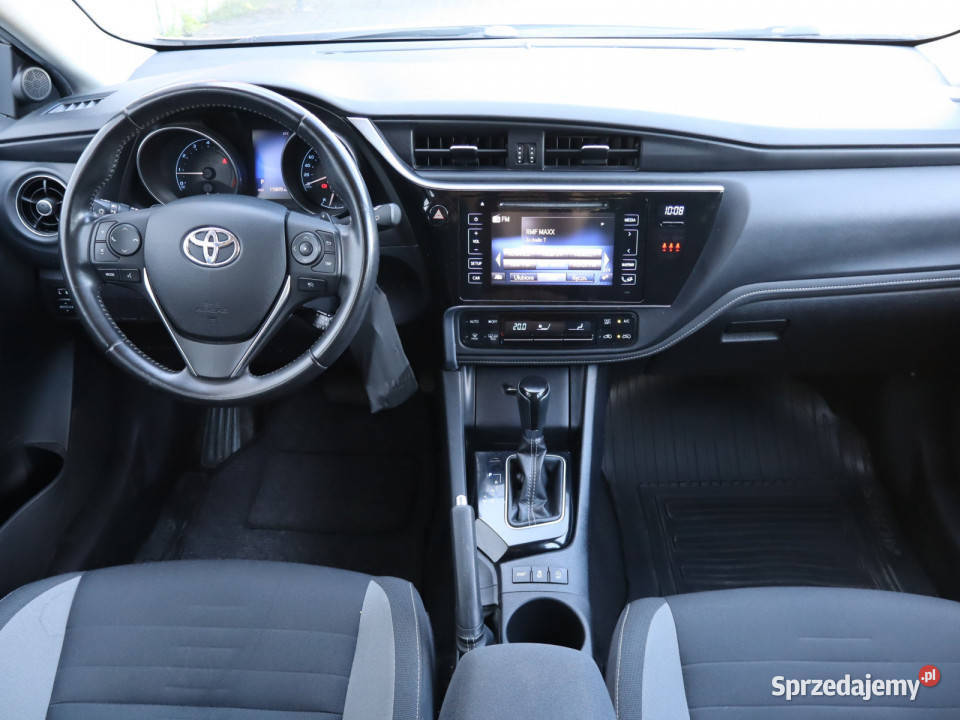 Toyota Auris 12 Ti kamera cofania